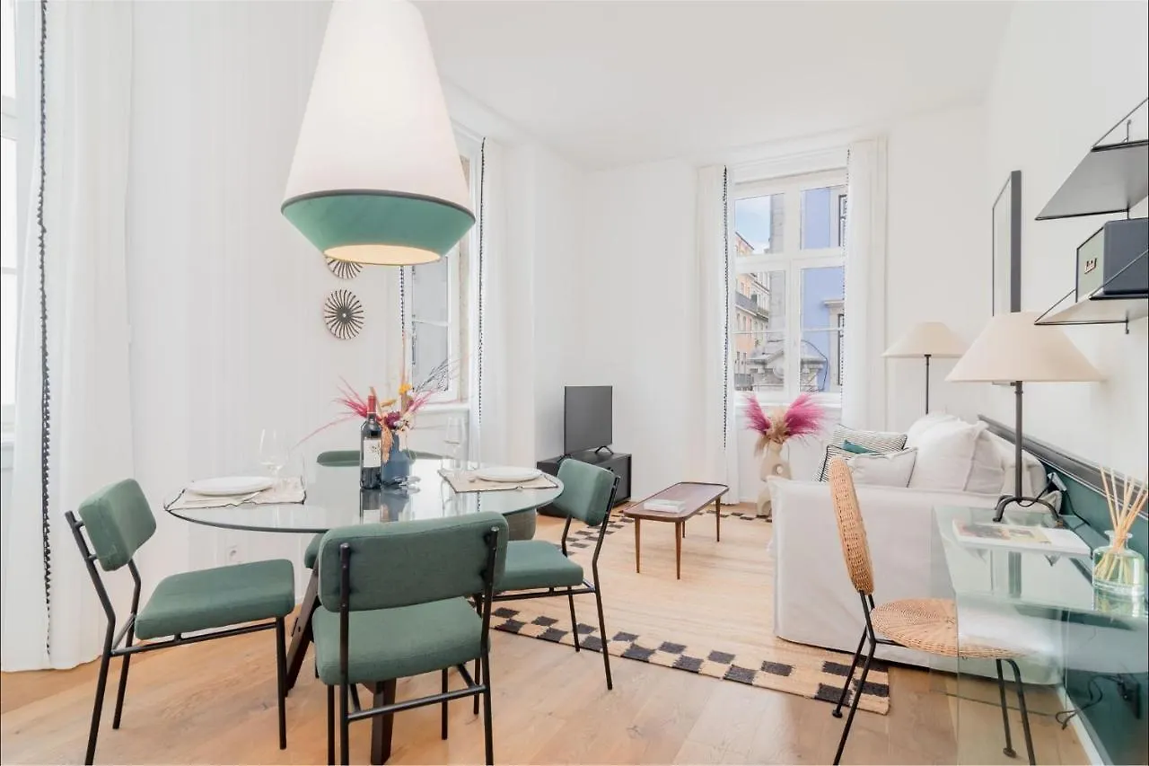 Ferienwohnung Ando Living - Santa Justa 77 House Lissabon
