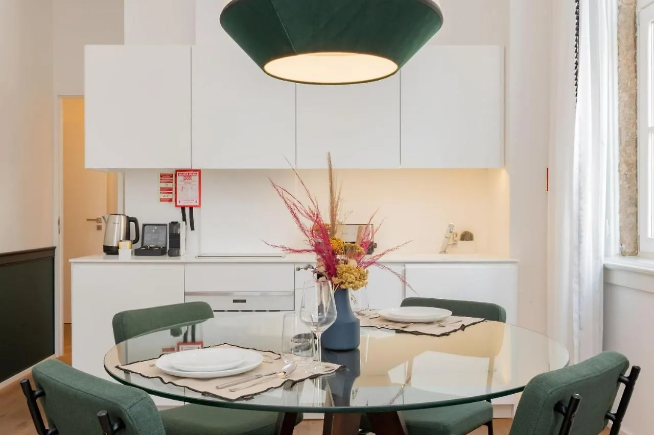 Ferienwohnung Ando Living - Santa Justa 77 House Lissabon Apartment