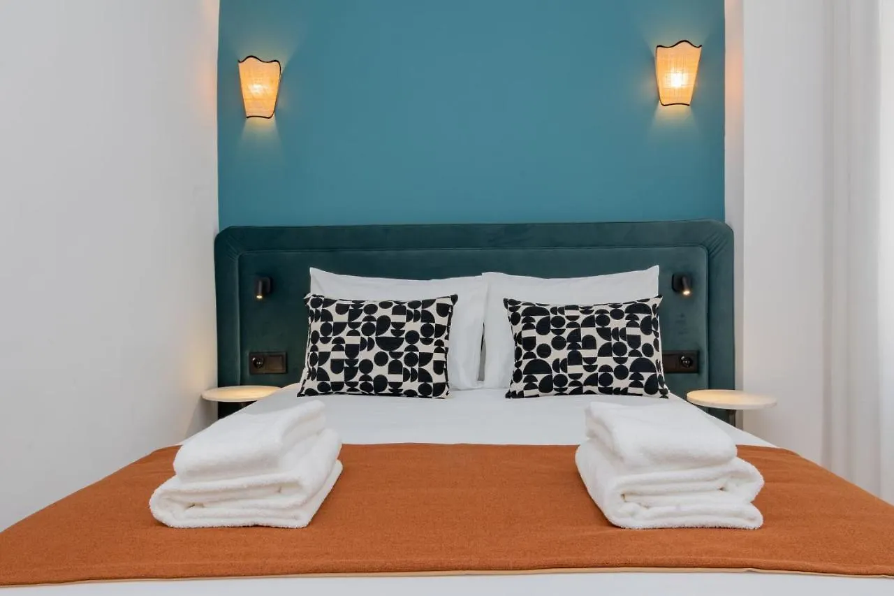 Apartment Ferienwohnung Ando Living - Santa Justa 77 House Lissabon