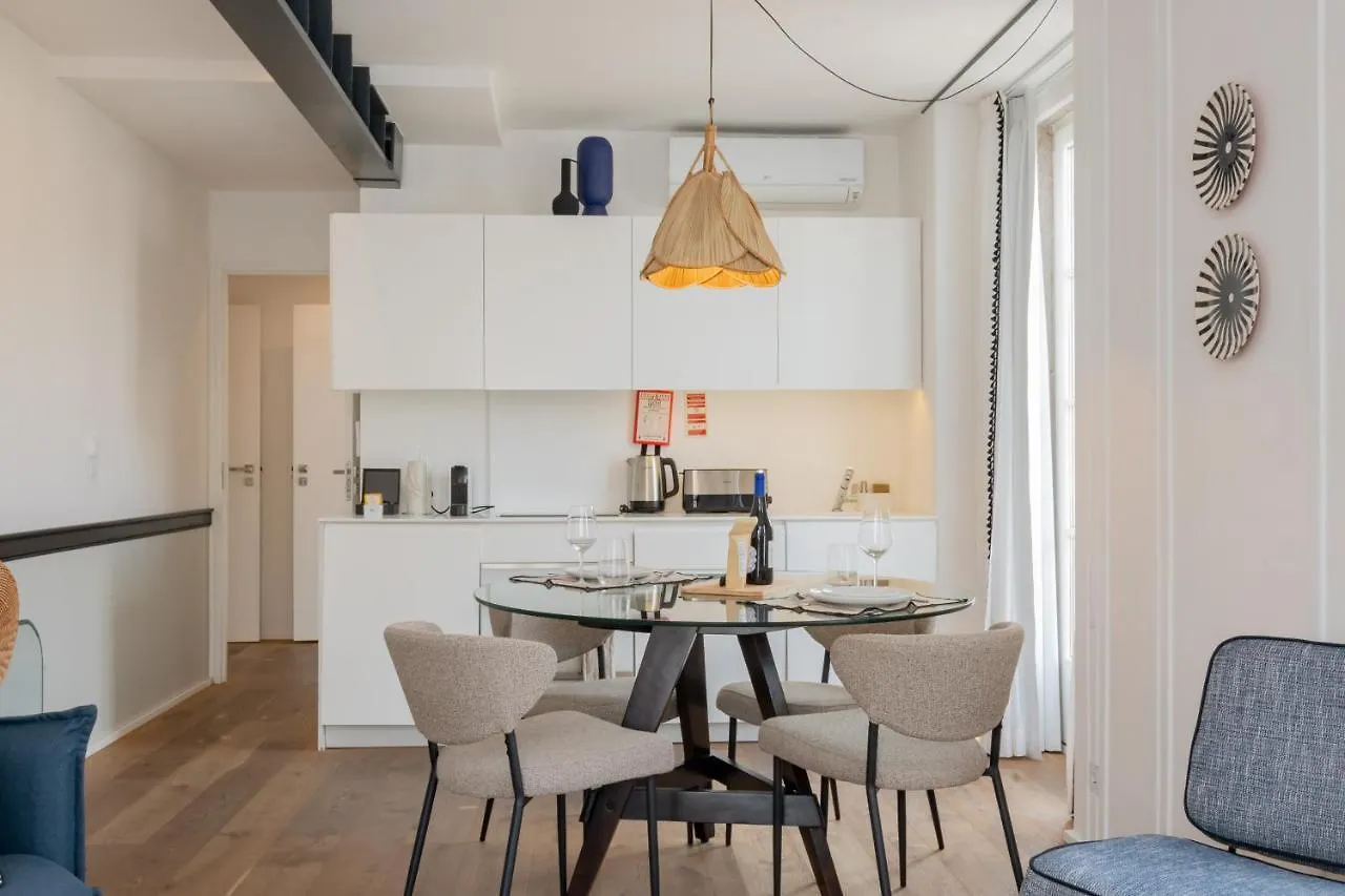 شقة Ando Living - Santa Justa 77 House Lisboa