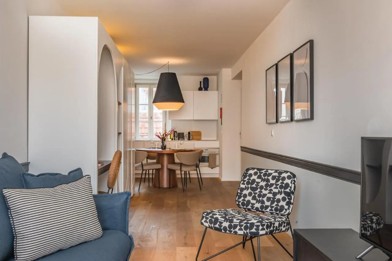 Ando Living - Santa Justa 77 House Apartment Lisbon