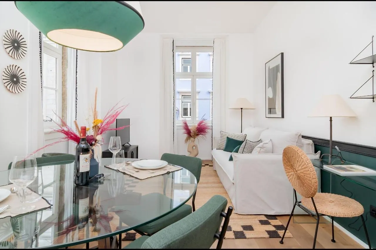Ando Living - Santa Justa 77 House Apartment Lisbon Portugal
