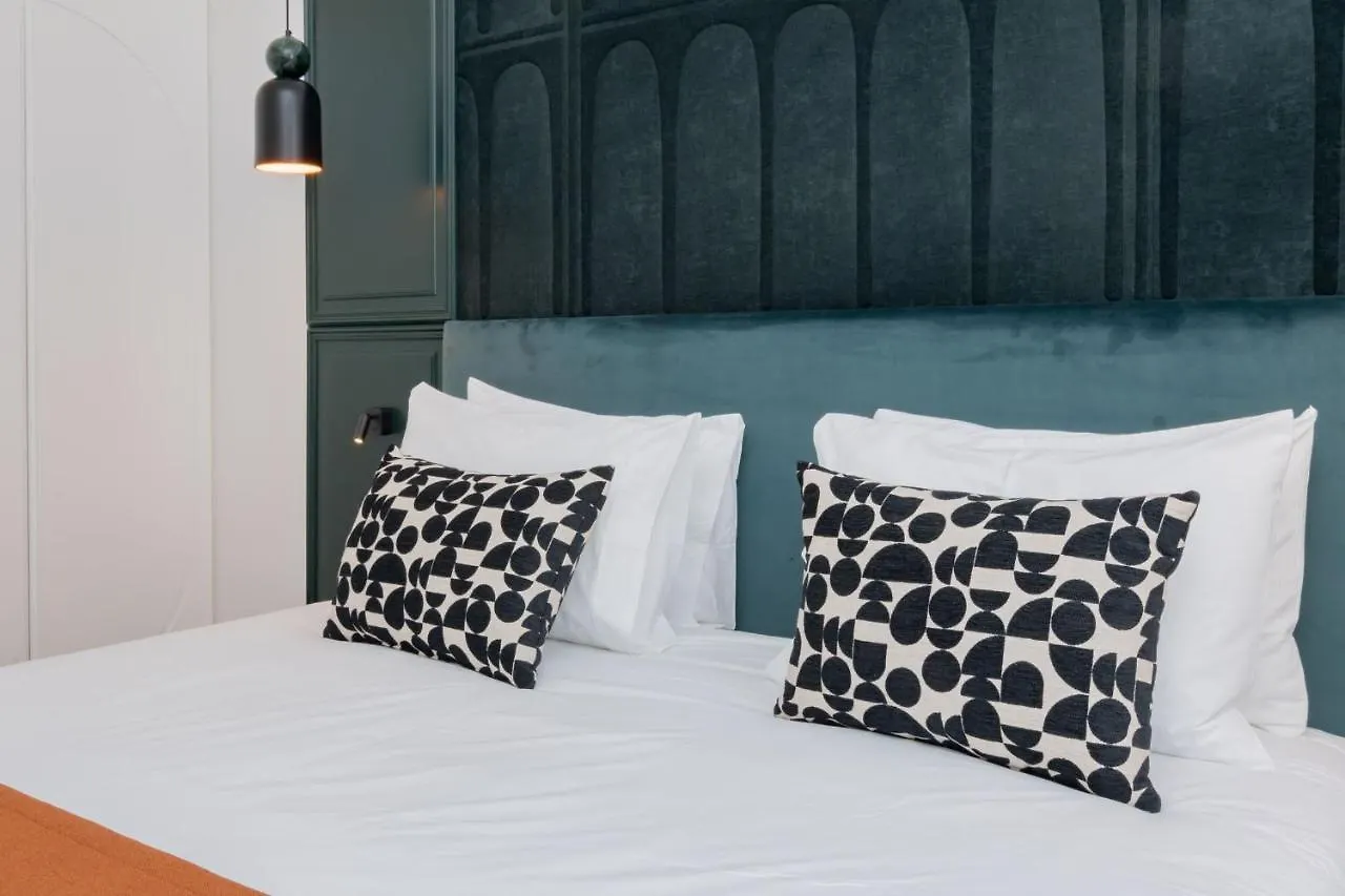 Ando Living - Santa Justa 77 House Apartment Lisbon