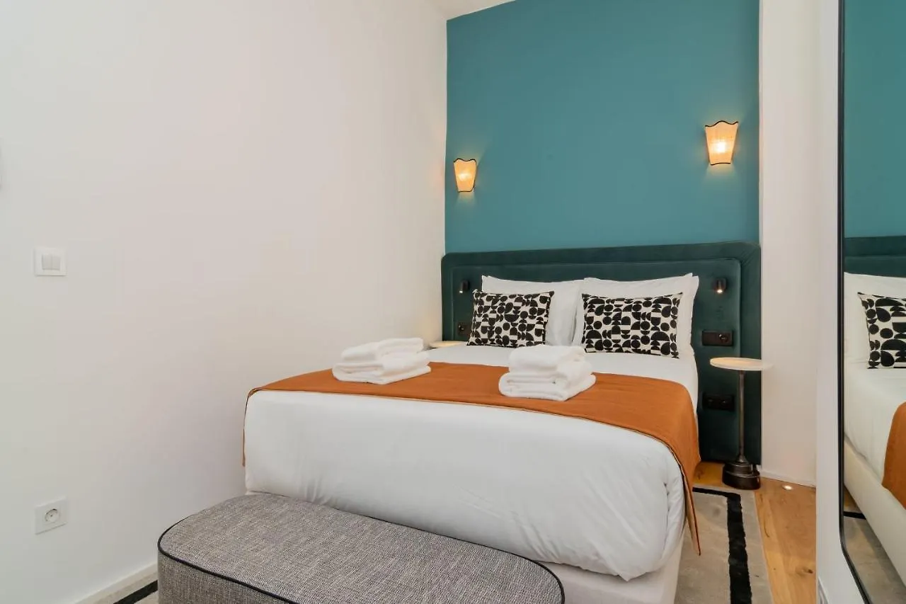 Ando Living - Santa Justa 77 House Apartment Lisbon