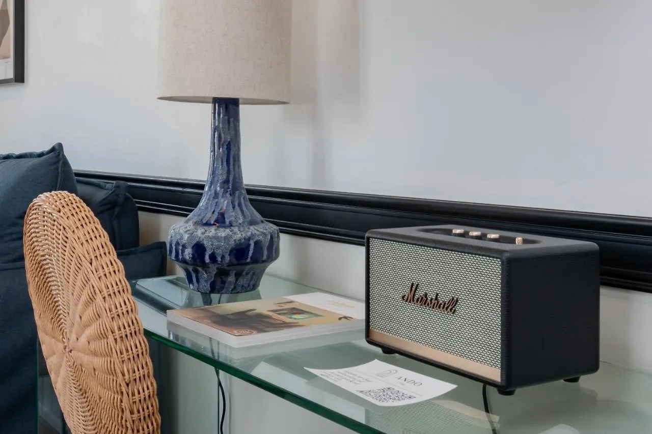 Ando Living - Santa Justa 77 House Apartment Lisbon Portugal