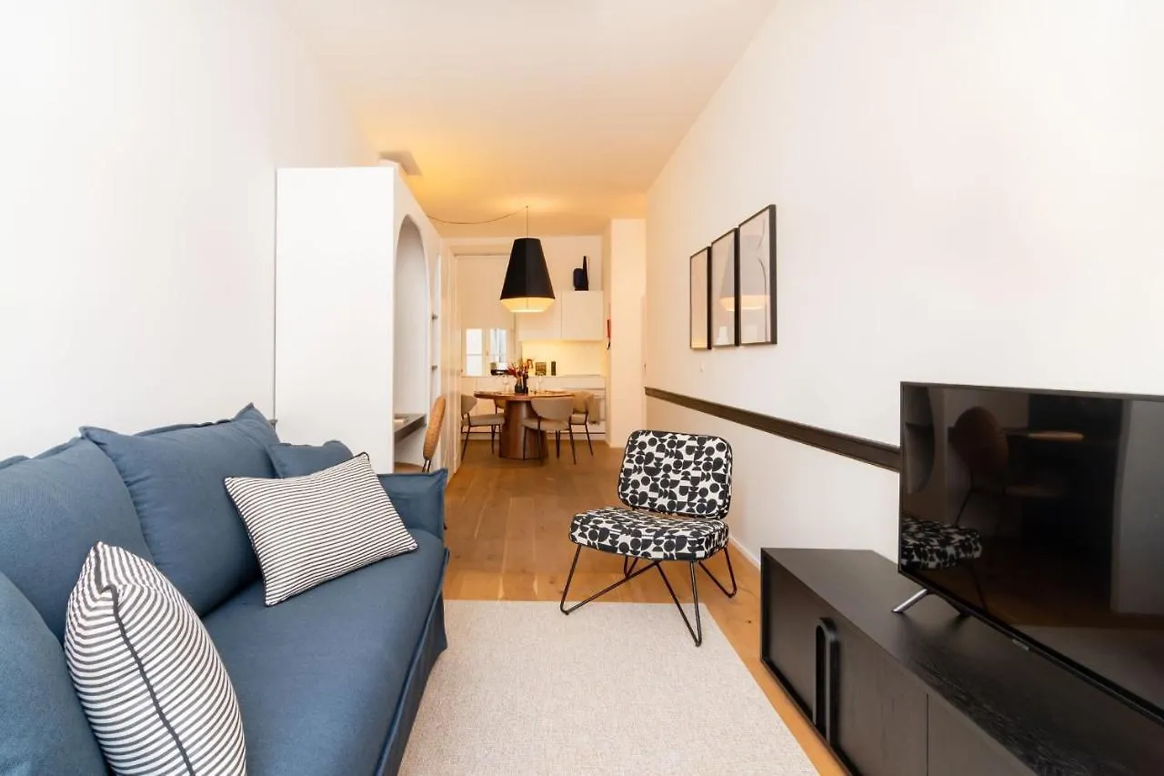 Ando Living - Santa Justa 77 House Apartment Lisbon Portugal